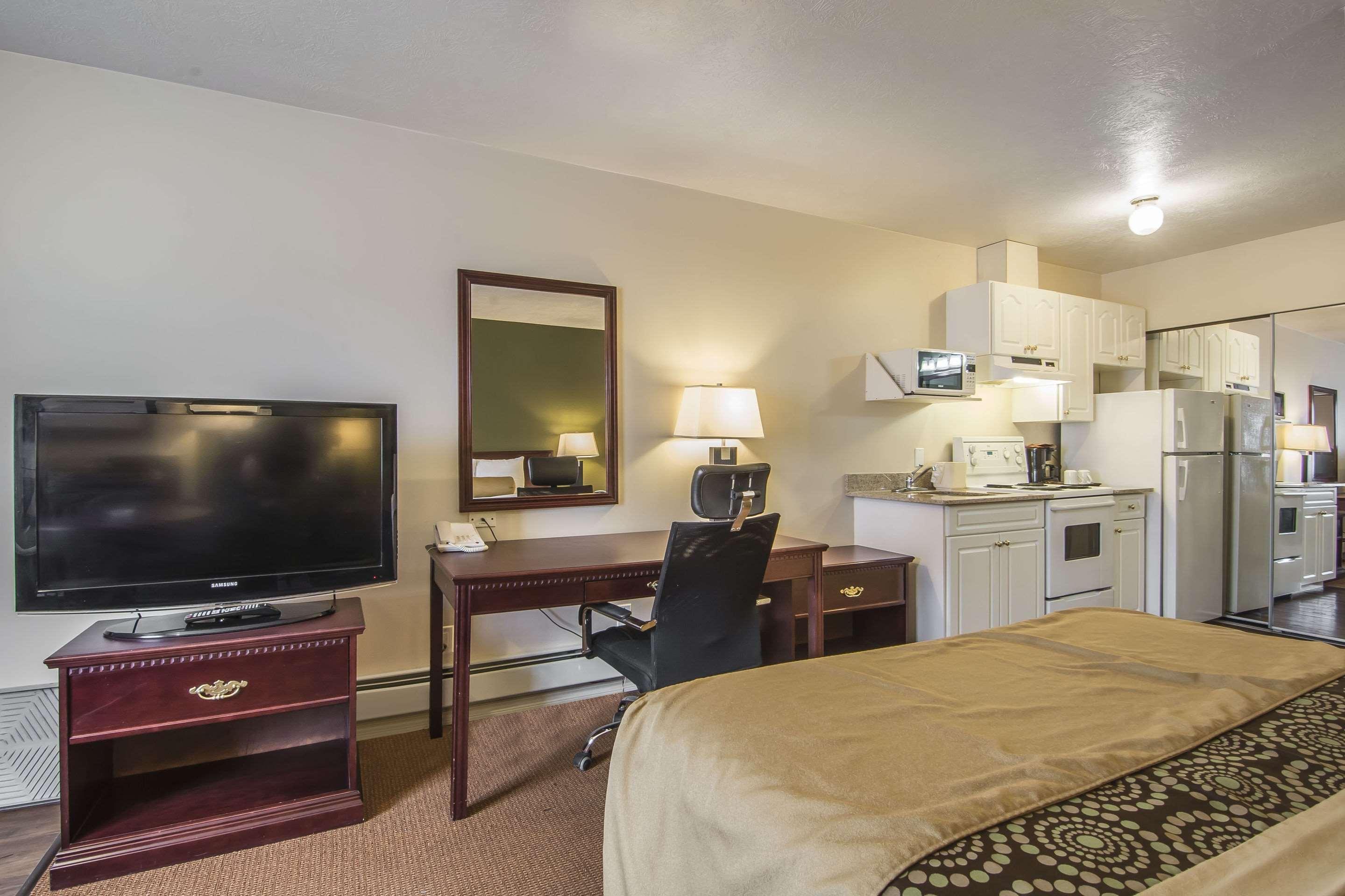 Econo Lodge Inn & Suites High Level Extérieur photo