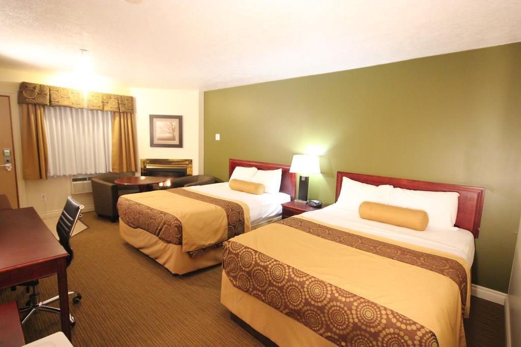 Econo Lodge Inn & Suites High Level Extérieur photo